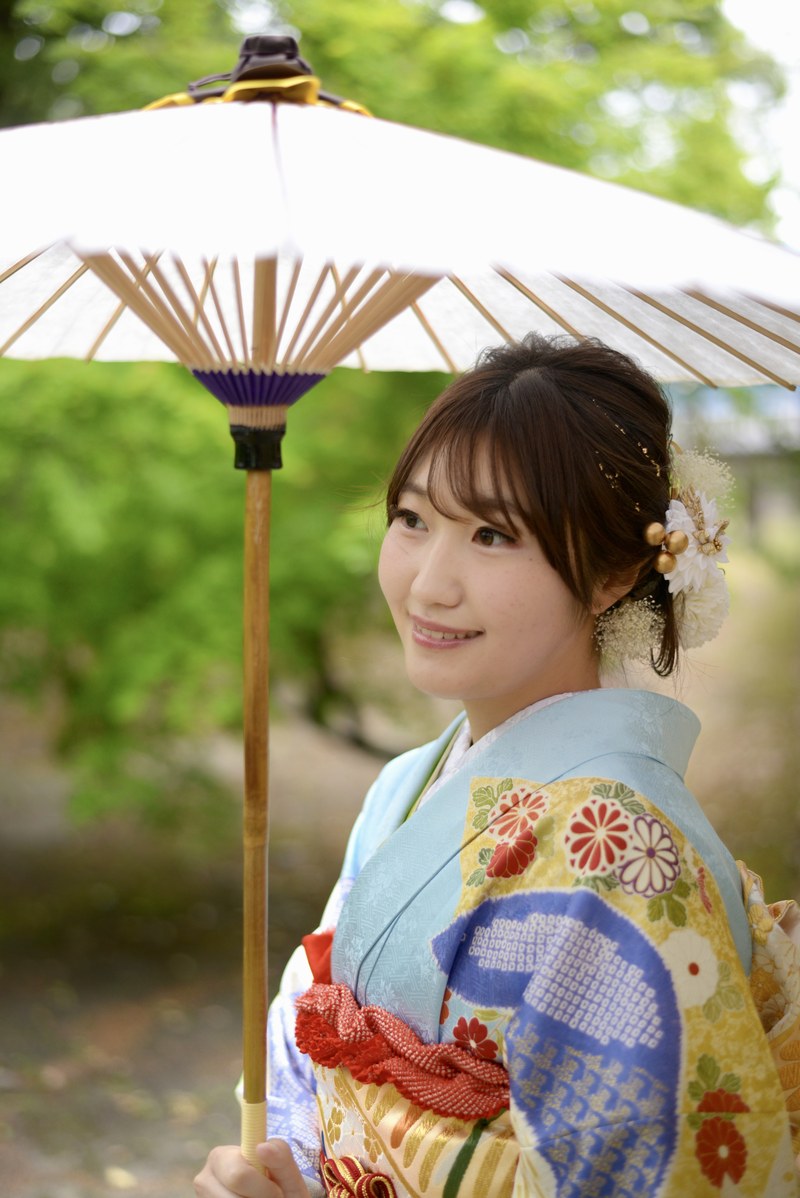 Coming-of-age with Japanese parasol